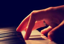 上季冠军今落魄!洛杉矶银河6轮难求一胜,核心缺席致1 - 2遭绝杀.